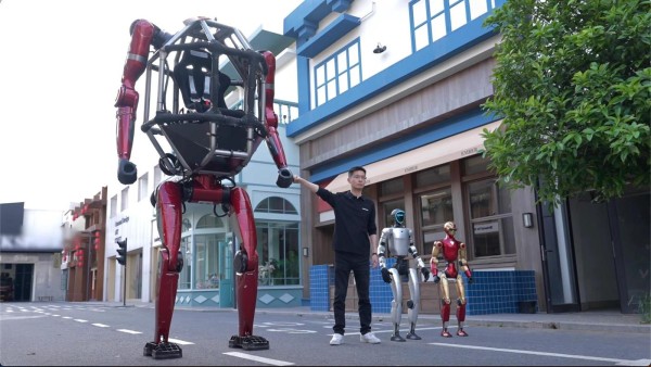 Unitree Robotics, GD01 ile İnsansı Robot Pazarında Devrim Yapıyor