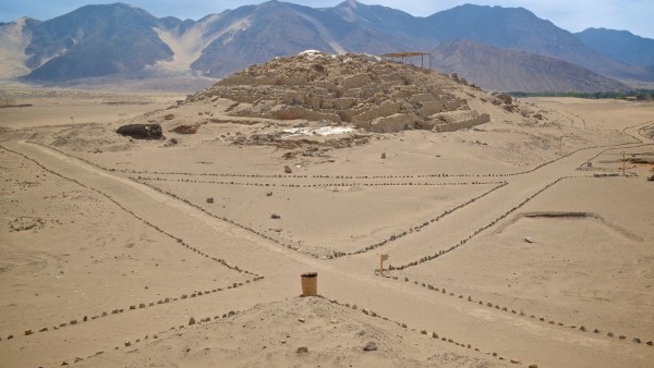 Caral: Barışçıl Bir Medeniyetin İzleri