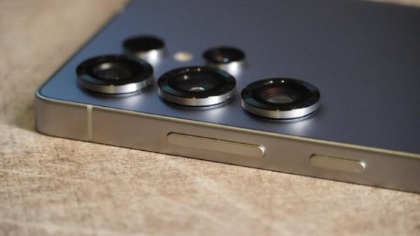 Samsung Galaxy Unpacked'ta 3 yeni katlanabilir: Z Fold8, Ultra ve Flip8 renk ve depolama detayları
