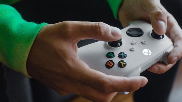 Microsoft, Xbox Insider kullanıcılarına güncelleme sırasında oyun oynama imkanı sunacak yeni özelliği test ediyor