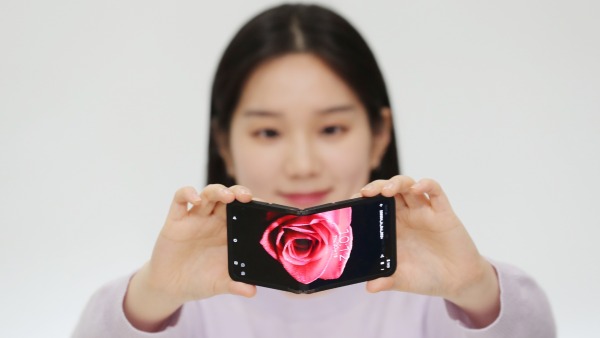 Samsung, ilk kaydırılabilir telefonunu 2028’in ilk yarısında piyasaya sürecek