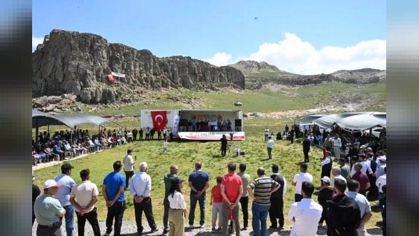 Sami Er: Yaylalar geleneği örf-adetleri geleceğe taşıyor