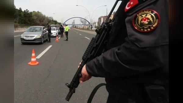 Ankara zirvesi için 48 bin emniyet ve 7 binden fazla jandarma göreve başladı