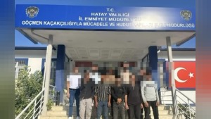 Belen-İskenderun yolunda arama: 9 düzensiz göçmen yakalandı, şüpheli tutuklandı