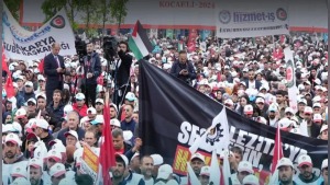 Isparta’da sendikal yetki 30 yıl sonra el değiştirdi: Toplu iş sözleşmesi başlayacak