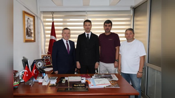 Burak Çimşir’den derneğe veda ziyareti: Artvin’de 4 yıl birikimleri