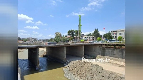 Ata Köprüsü yıkımı başladı: 1 Temmuz planı ertelenmişti