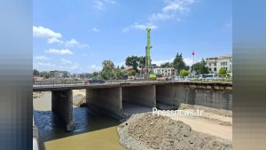 Ata Köprüsü yıkımı başladı: 1 Temmuz planı ertelenmişti