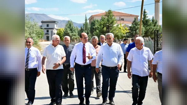 Kuyulu’daki park ziyareti ve kilit taşı-kaldırım denetimi Malatya’da sürüyor