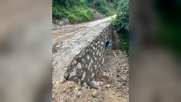 Kuzgun Köyü’nde menfez altı boşaldı: Risk bir günde giderildi