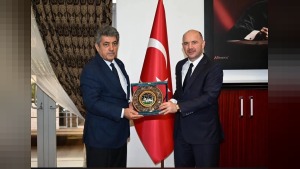 TDGF Başkanı Demir, Osmaniye Valisi Serdengeçti’yi ziyaret etti