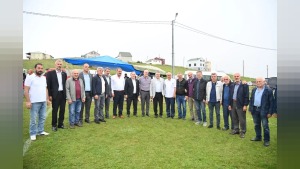 Ahmet Metin Genç Karadağ Yaylası’nda yol sözlerinin yerine getirildiğini söyledi