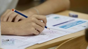 Liselere geçişte tercih sınırı netleşti: Merkezi 10, yerel 5 okul