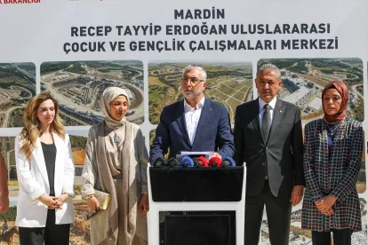 Vedat Işıkhan, Mardin’de 560 milyon liralık merkez projesini inceledi