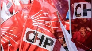 CHP’de grup toplantısı tartışması: EKDAĞ çağrısı sonrası Barbaros Çay Bahçesi kapatıldı