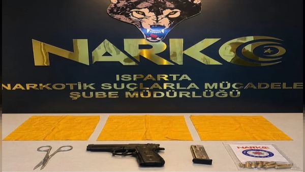Isparta’da uyuşturucu sevkiyatına operasyon: 19 bin 100 içimlik kağıt