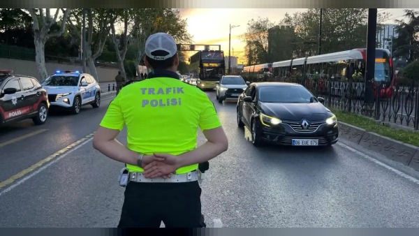 15 Temmuz Şehitler Köprüsü bağlantılarında 03.00-15.00 trafik kapaması