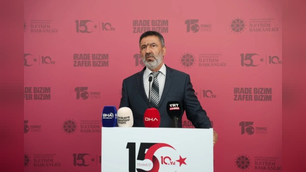 15 Temmuz sergisi Esenboğa’da açıldı: Gaziler ve davetliler fotoğrafları inceledi