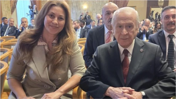 Balıkesirli Semra Aman Akyürek, TBMM’de Bahçeli ile görüştü