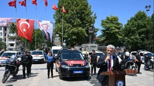 Düzce’de 24 araç hayırsever destekleriyle İl Emniyet Müdürlüğü’ne kazandırıldı