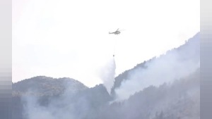 Akseki’de orman yangınına 9 helikopter, 3 uçak ve 45 arazözle müdahale