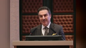 Büyük köylere dönüşen şehirler: Zakir Avşar deprem ve nüfus artışını eleştirdi